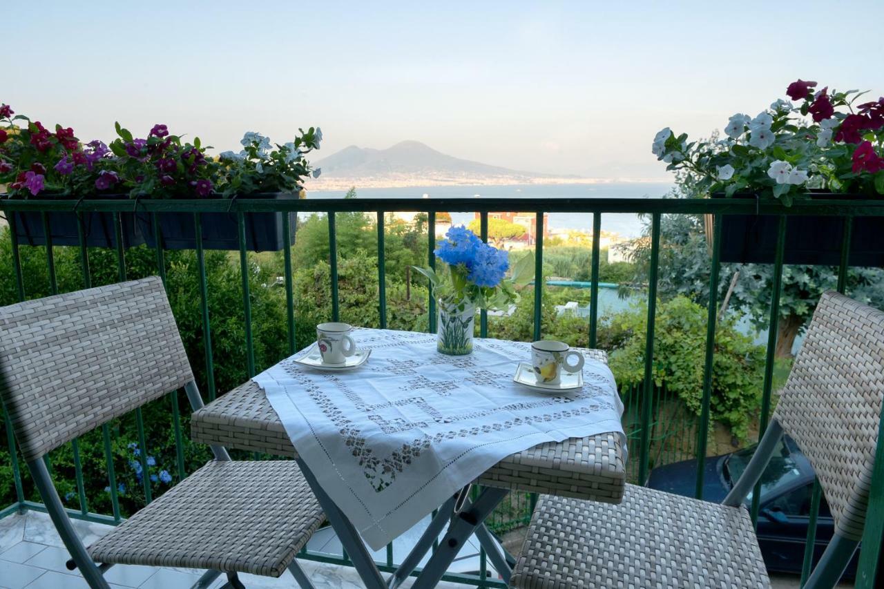 Casa Vacanze Napoli Posillipo Exterior photo